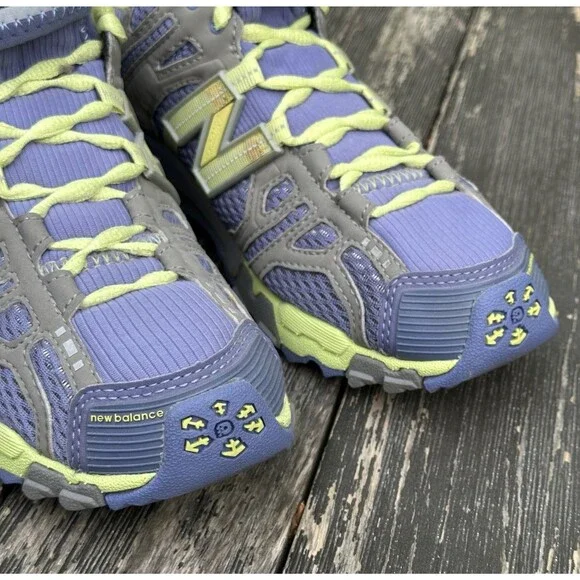 New Balance 921 Hiking Mountain Ice Spike Shoes Sneakers Womens 8.5 - Picture 2 of 11